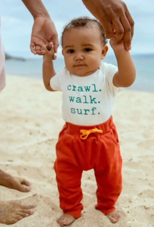 Crawl walk surf Baby graphic organic bodysuit Finn + Emma
