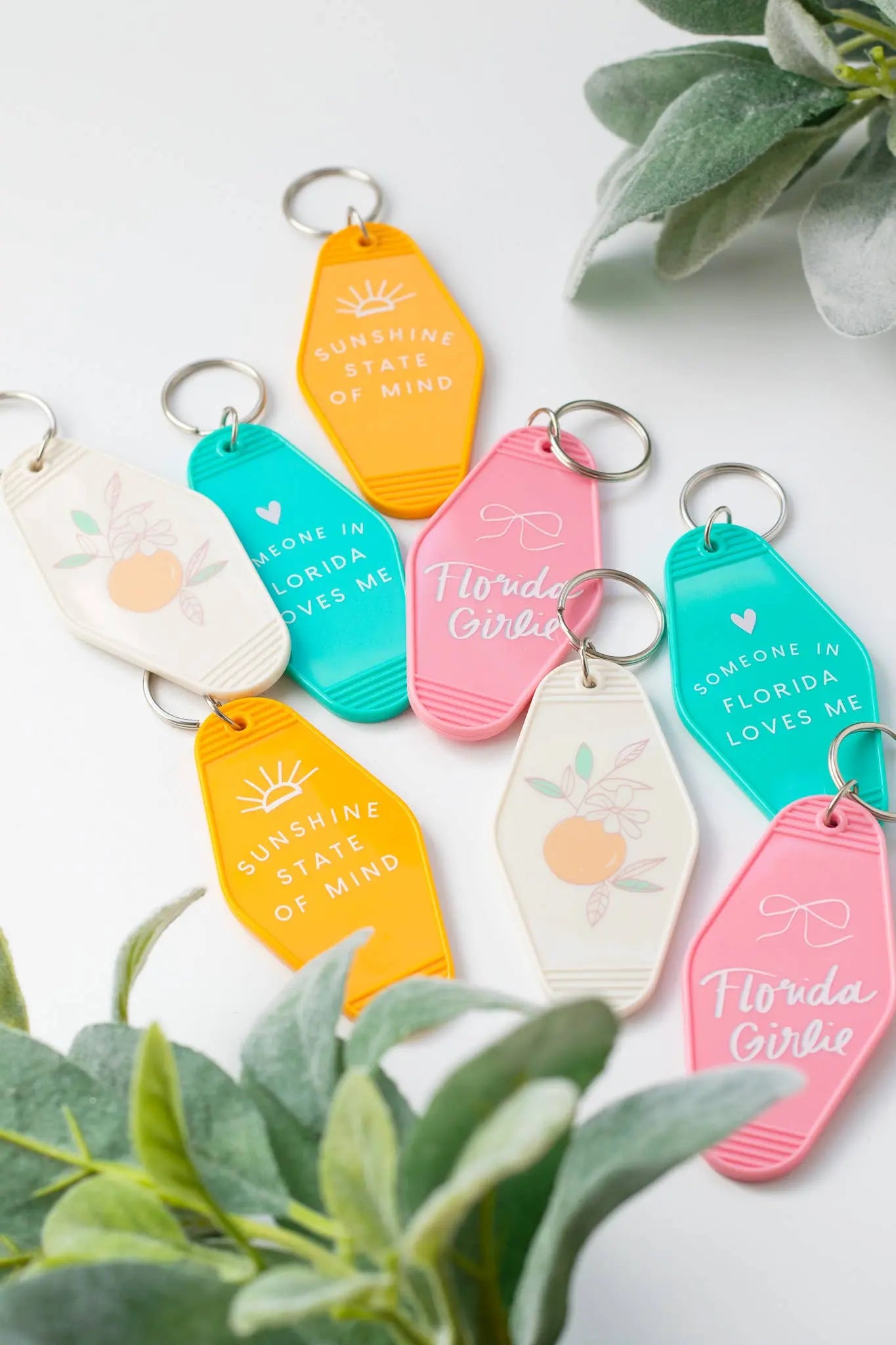 Florida Retro Hotel Keychain - Florida Girlie Declaration & Co