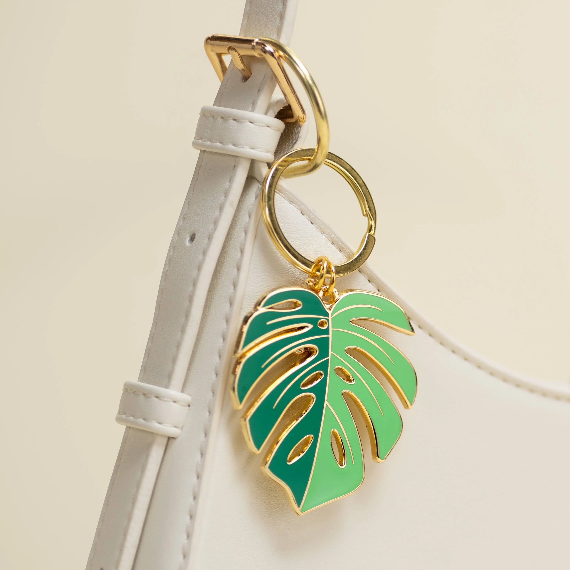 Monstera 'Deliciosa' Plant Lover Keychain Happily Plants