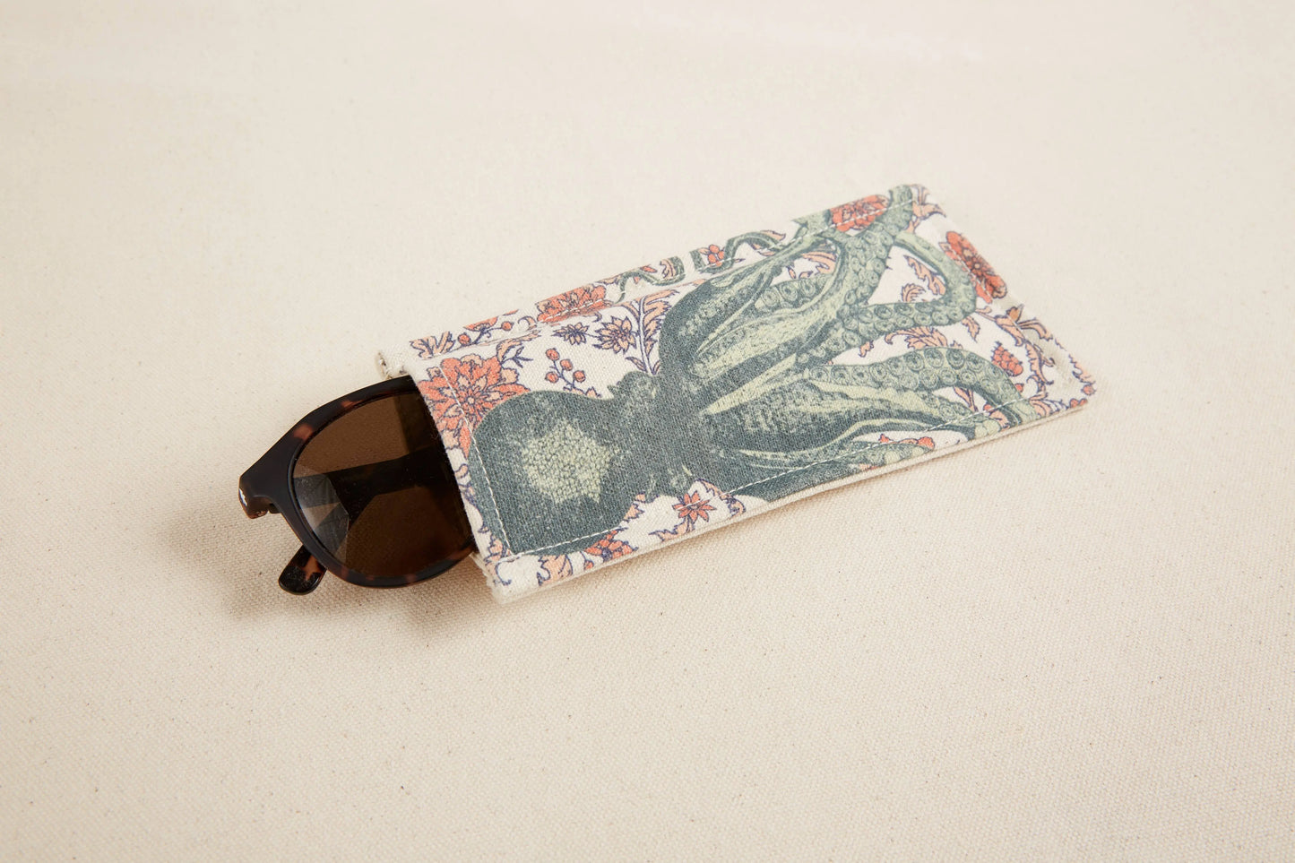 OCTOPUS EYEGLASS CASE THOMASPAUL