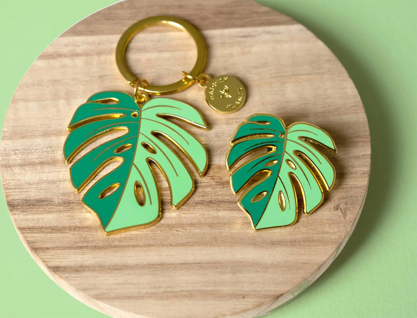 Monstera 'Deliciosa' Plant Lover Keychain Happily Plants