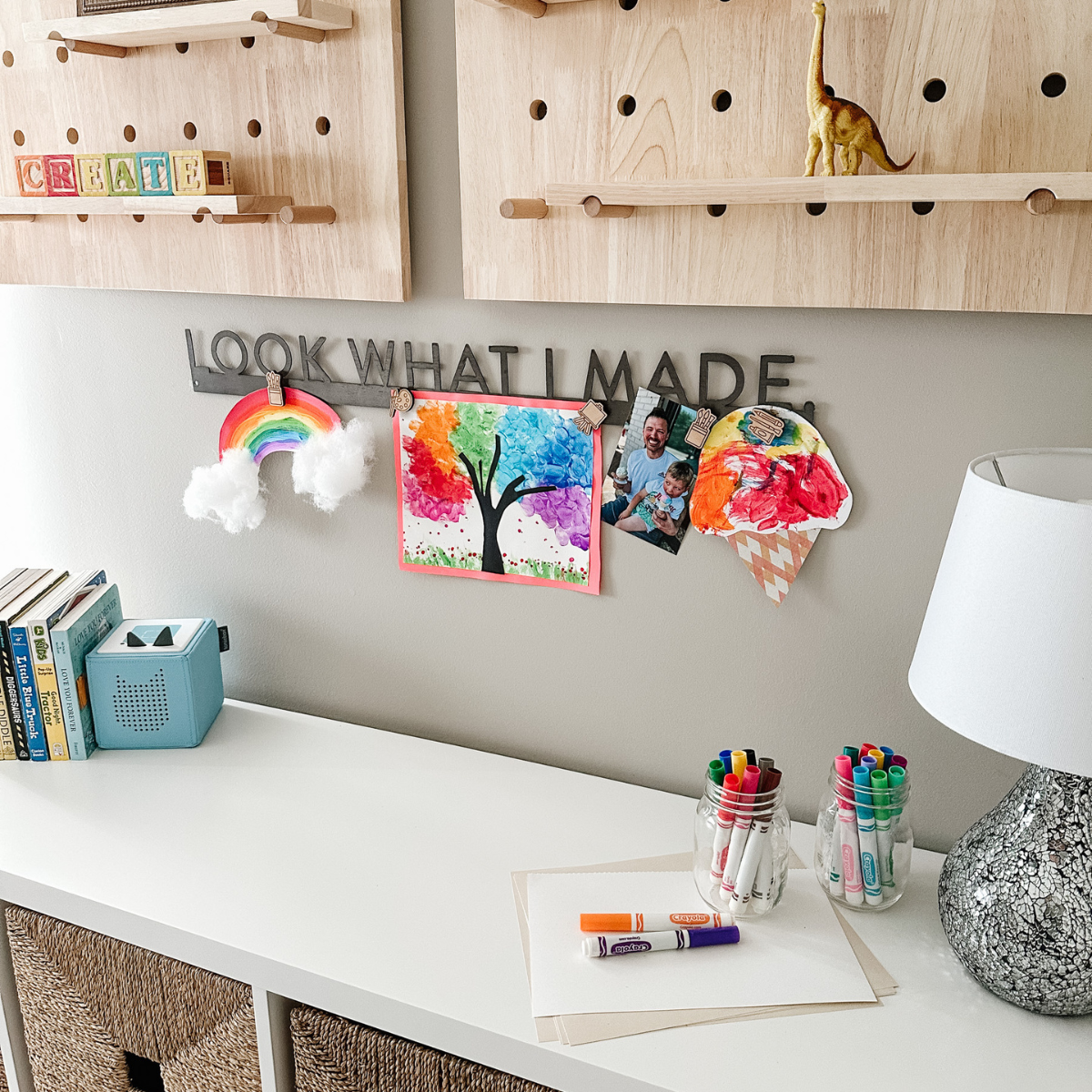 Look What I Made Magnetic Bar (sans serif font)