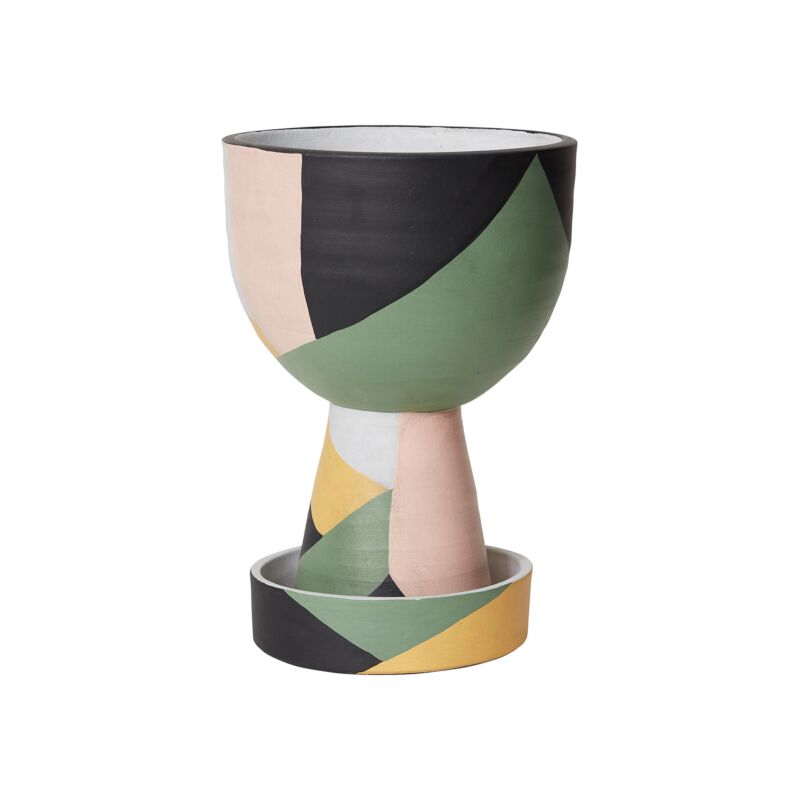 Ayton Pot with Saucer w/ Kangaroo Fern