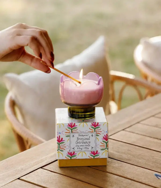 Tulip Glass Candle - Bronzed Gardenia