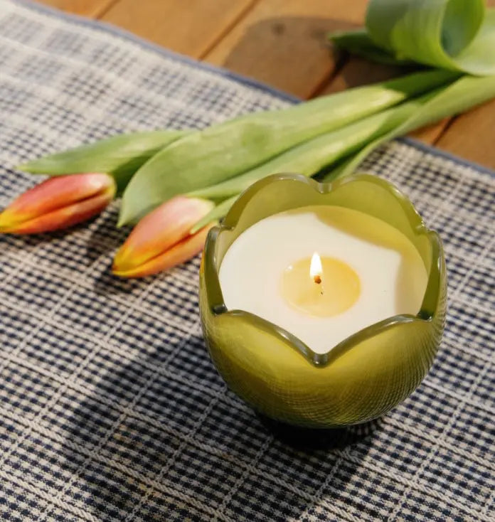 Tulip Glass Candle - Verbena & Lemongrass