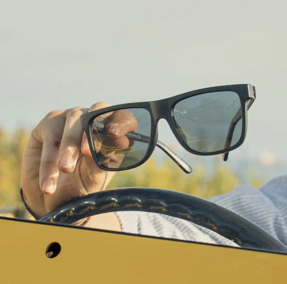 Diego - Matte Onyx / Smoke Polarized Lens