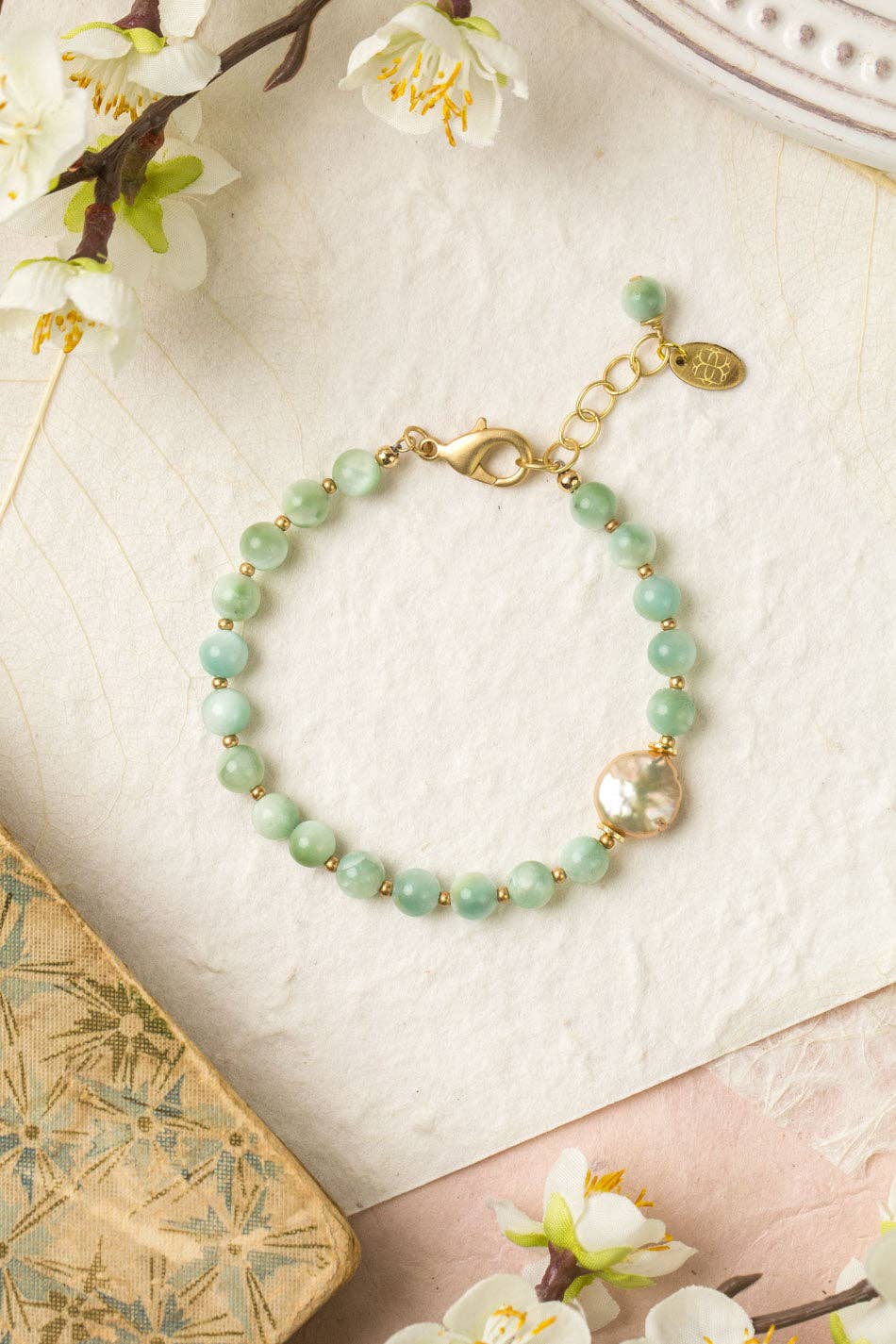 Contentment 7.5-8.5 Green Aventurine, Pearl Simple Bracelet