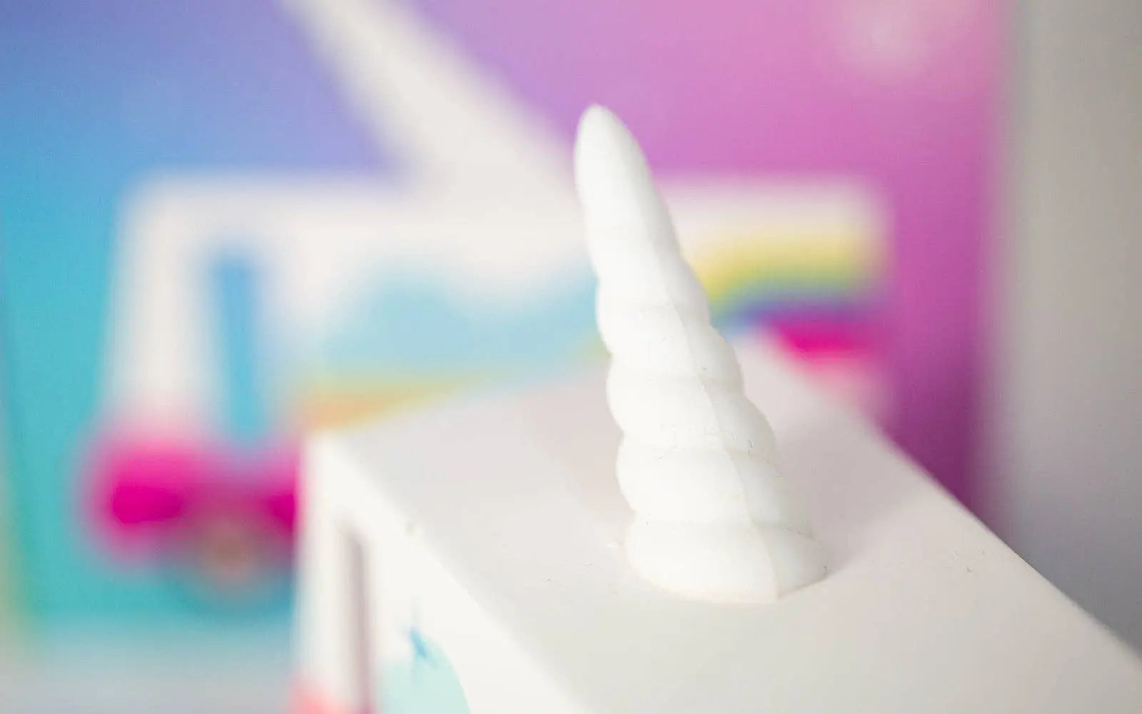 Unicorn Van Candylab Toys