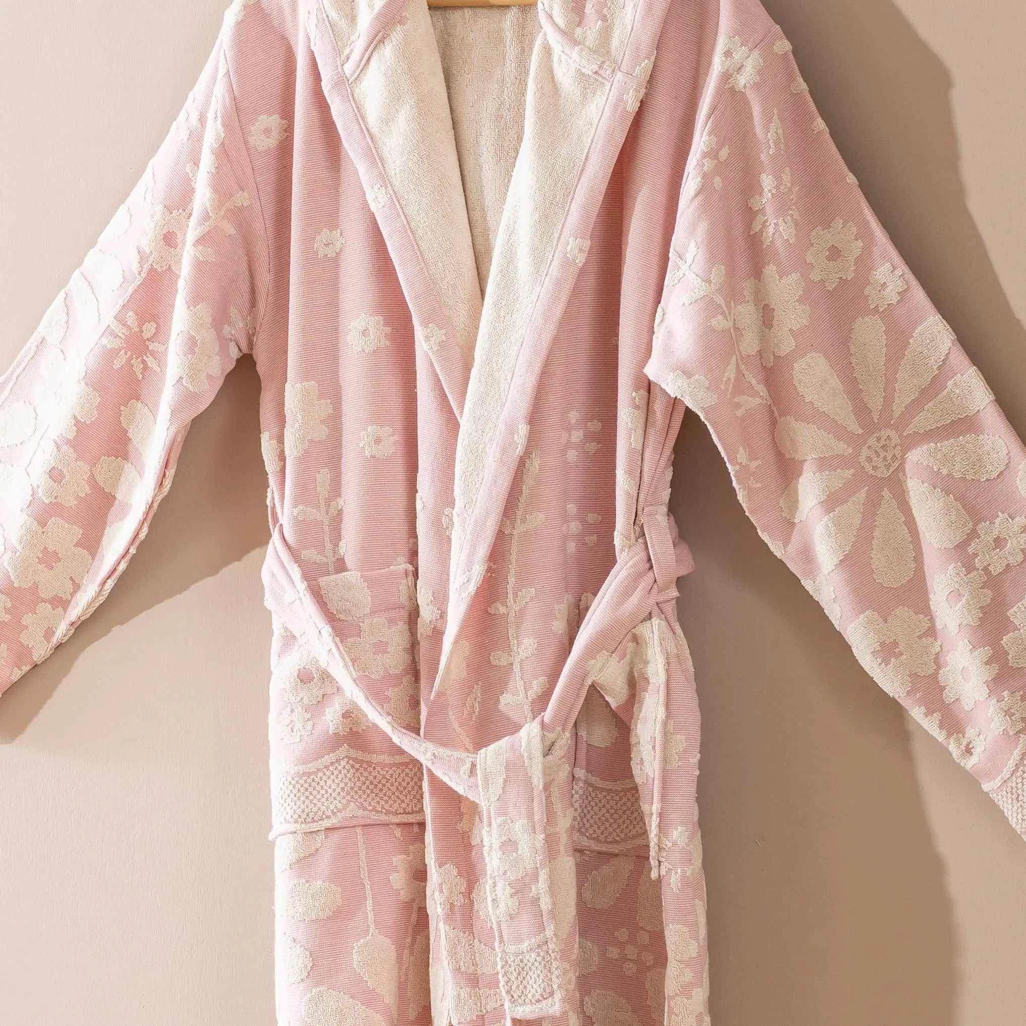 Fuchsia Daisy Bathrobe Turkish Cotton Quick dry Resort Robe Fuchia Kikoya