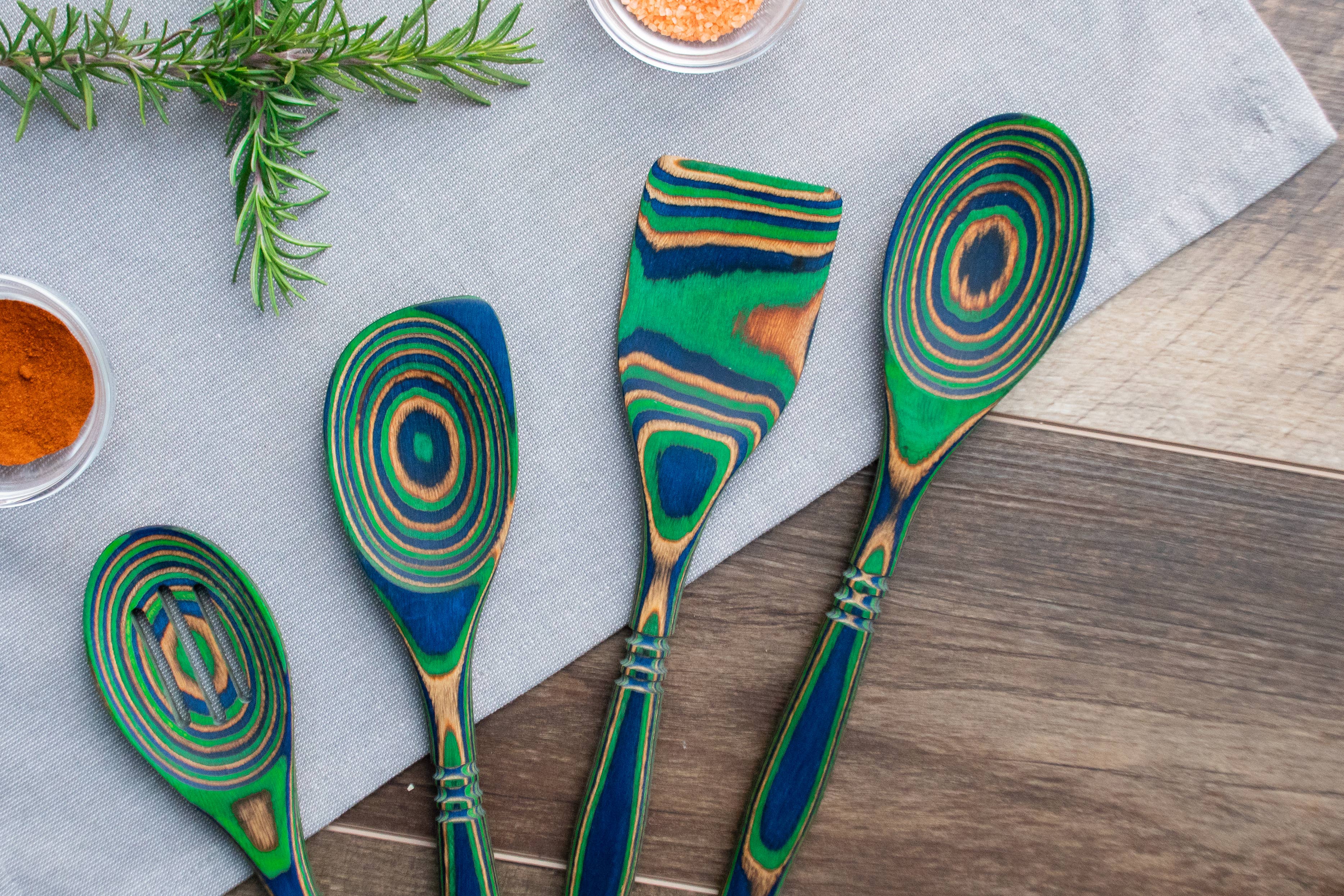 12" Peacock Pakka Corner Spoon