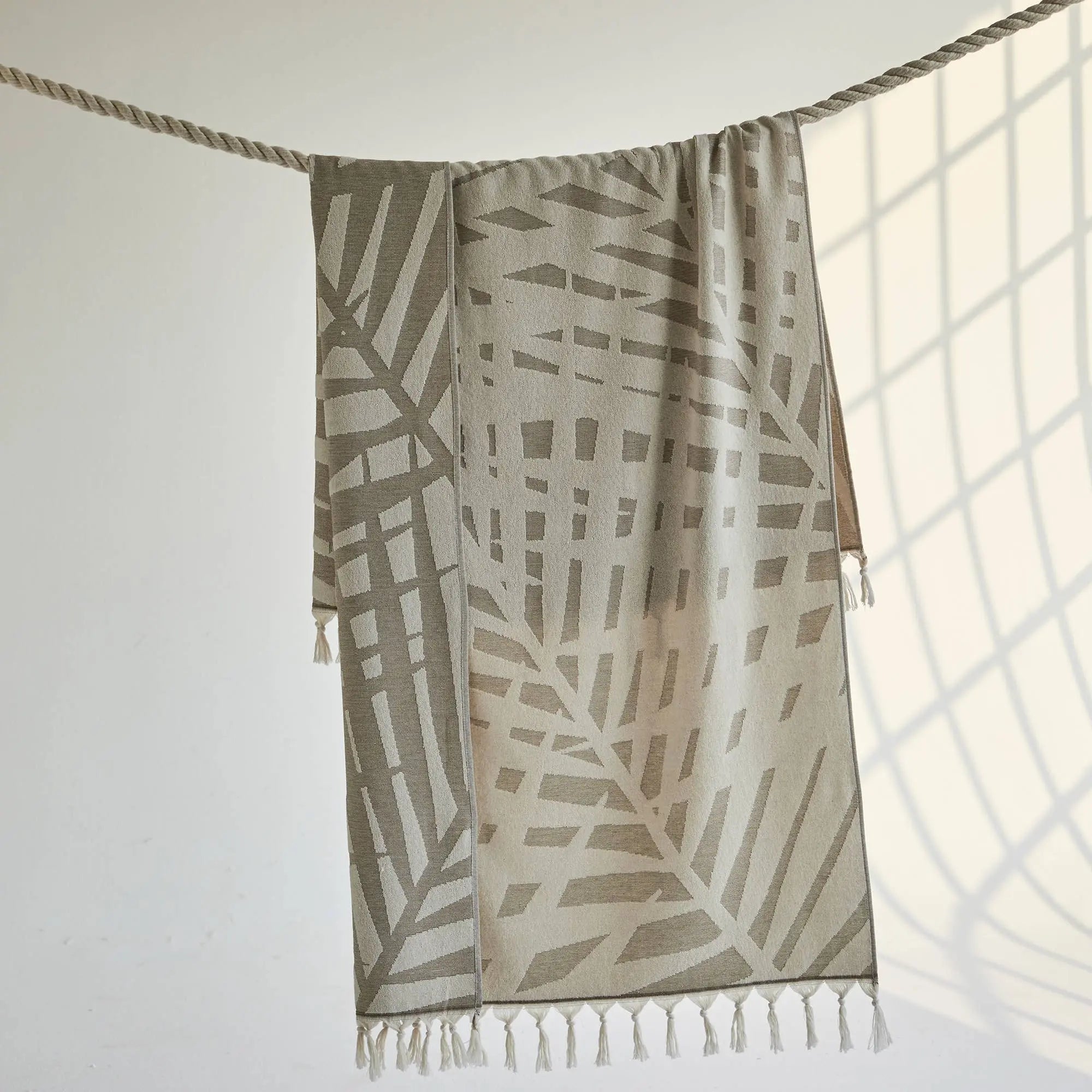 Palm Leaf Turkish Cotton Terry Beach Bath Towels Lake Pool Kikoya