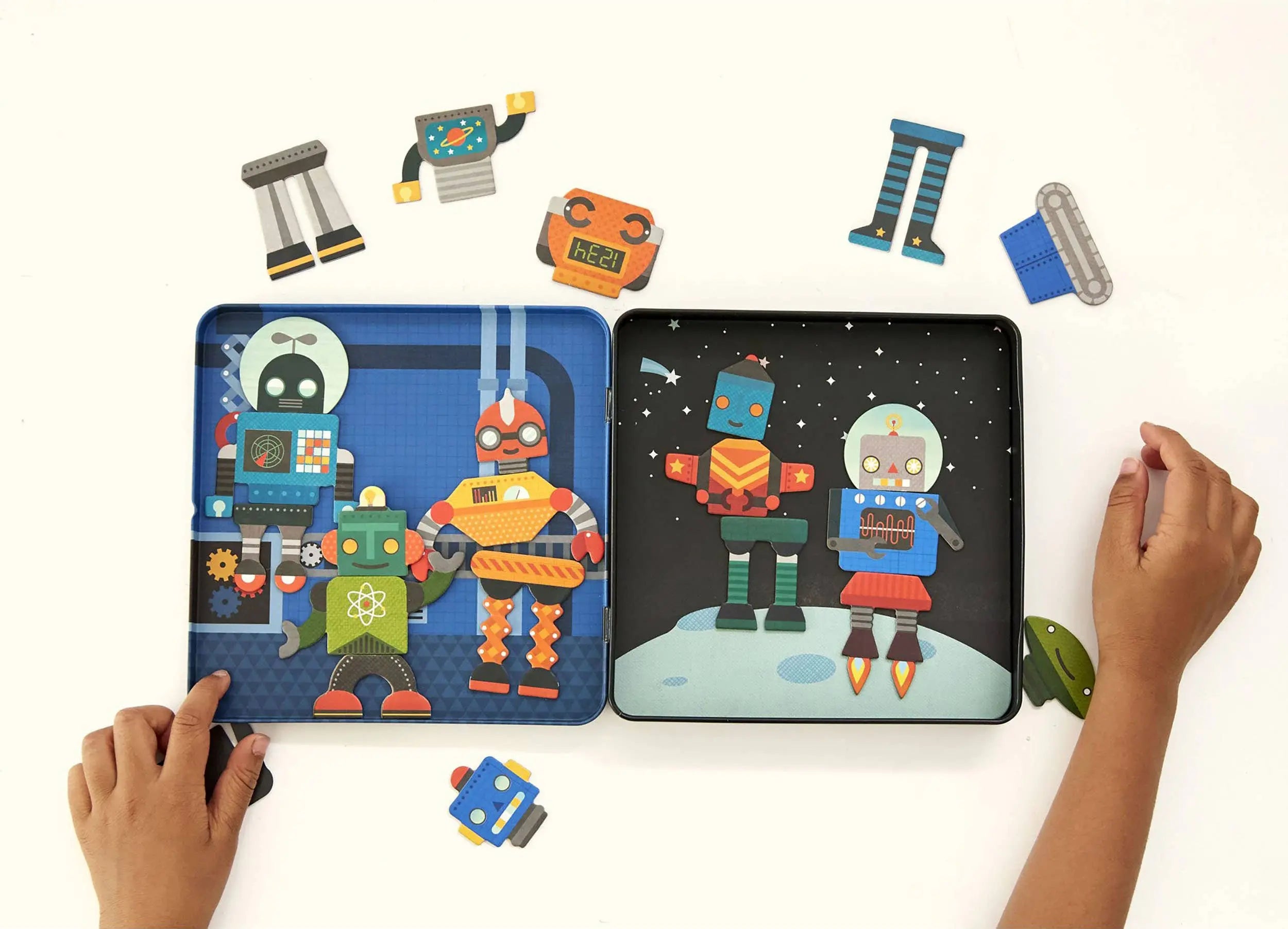 Robot Remix Magnetic Play Set Chronicle Books