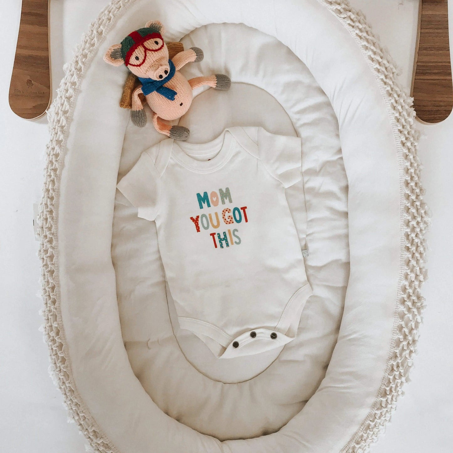 Baby graphic organic onesie | mom you got this Finn + Emma