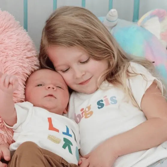 big sis bright Finn + Emma